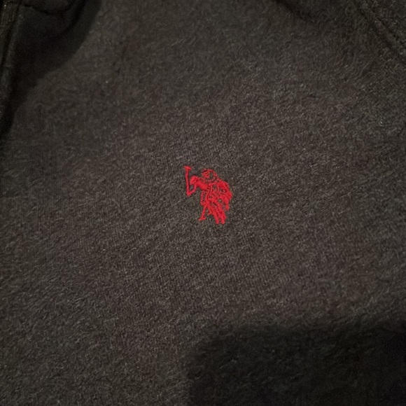 US Polo Assn 1/4 zip sweatshirt - Picture 3 of 4